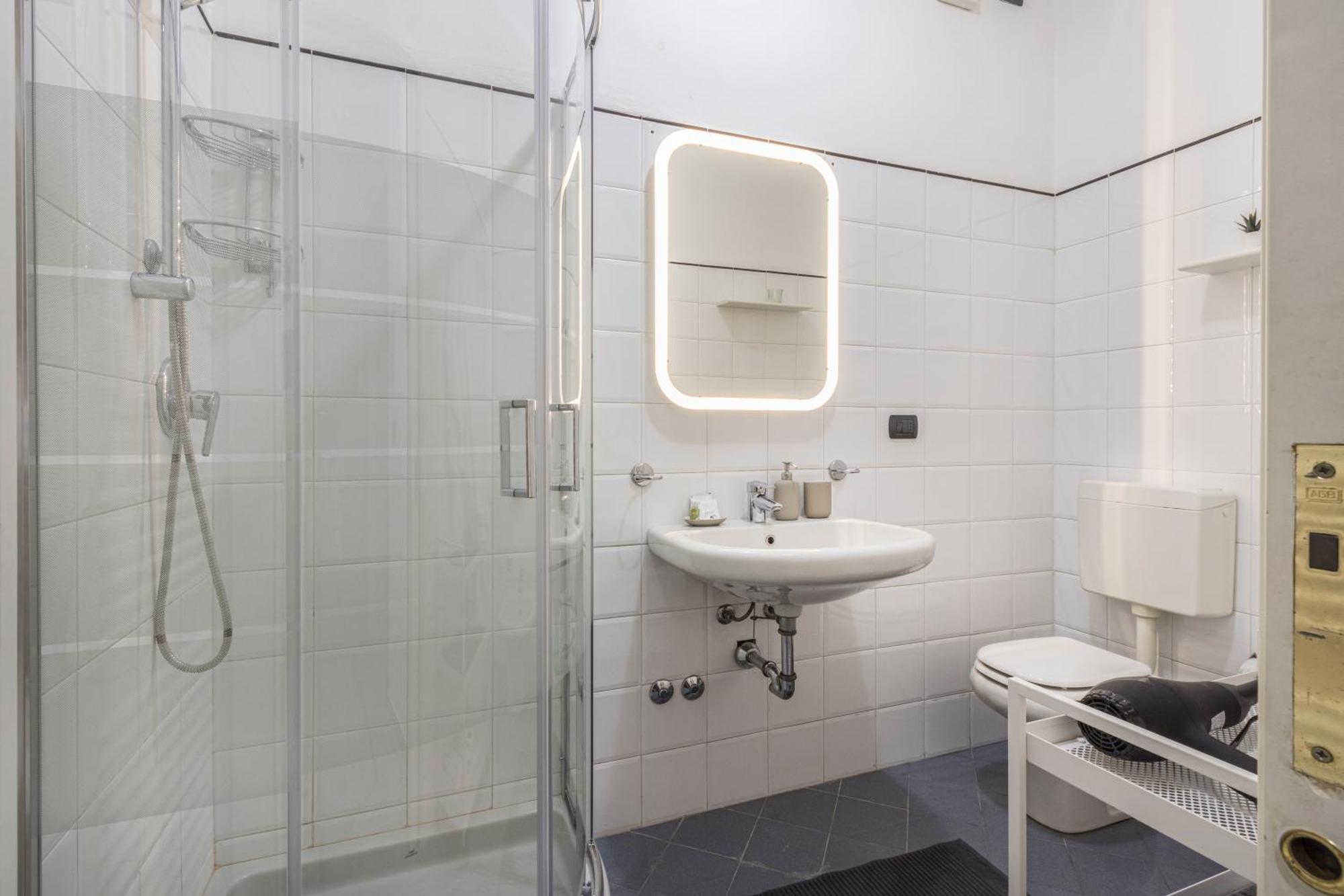 Apartment Vista Duomo, 4 Persone, Wifi, Aria Condizionata, Smart Tv Parma