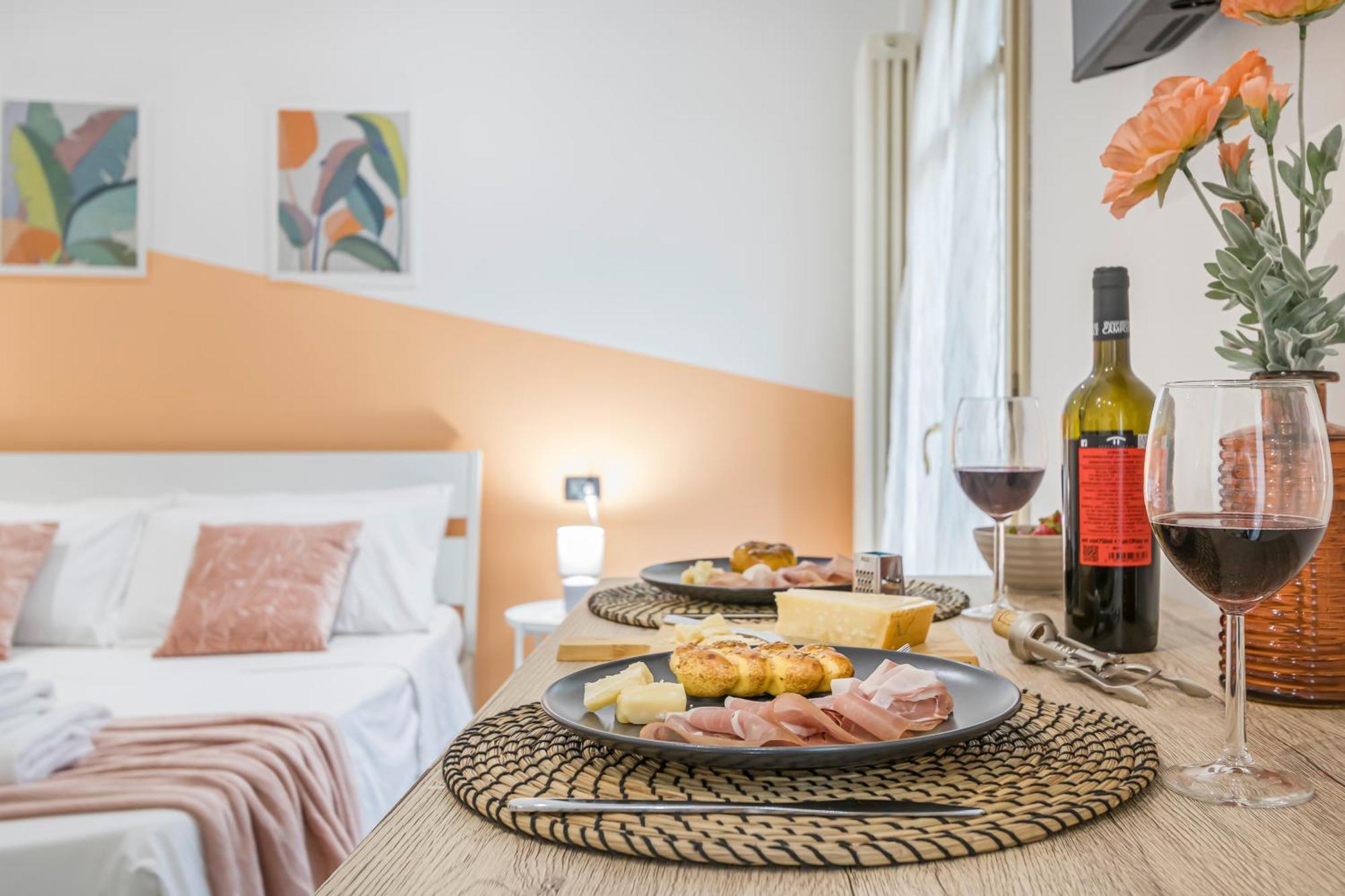 Vista Duomo, 4 Persone, Wifi, Aria Condizionata, Smart Tv Apartment *